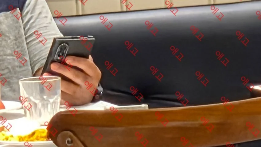 Galaxy Z Fold 8 замечен в реальности за несколько месяцев до анонса 1780156802