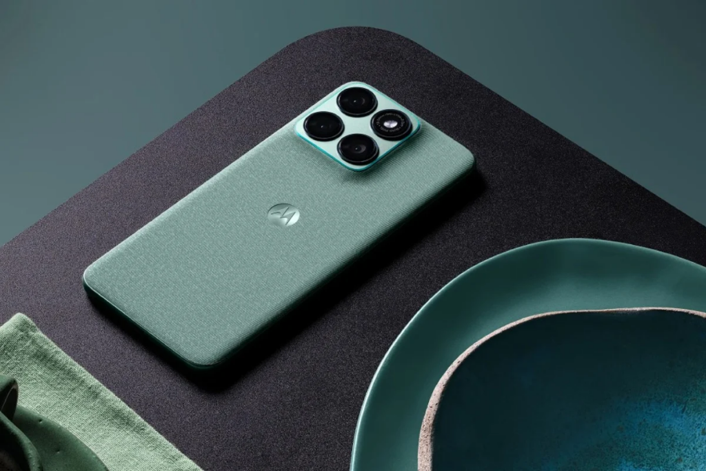 Программа бета-тестирования Android 17 от Motorola уже в разгаре, хотя Android 16 еще не дошел до многих устройств motorola android 17 beta rollout